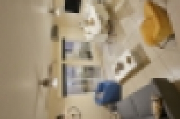 2290776246.jpg