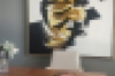 2355118766.jpeg