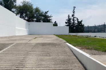 294303470.jpg