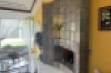 3435988724.jpeg