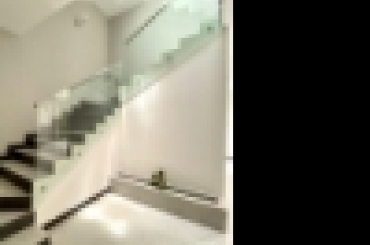 4216571375.jpg
