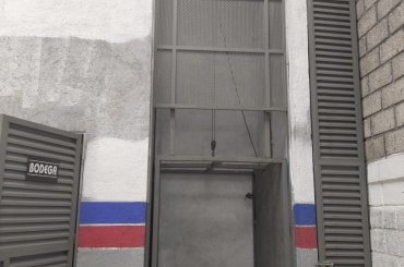 4427665378.jpeg