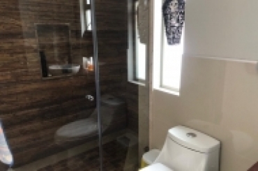 8049474121.jpg