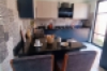 8287536860.jpg